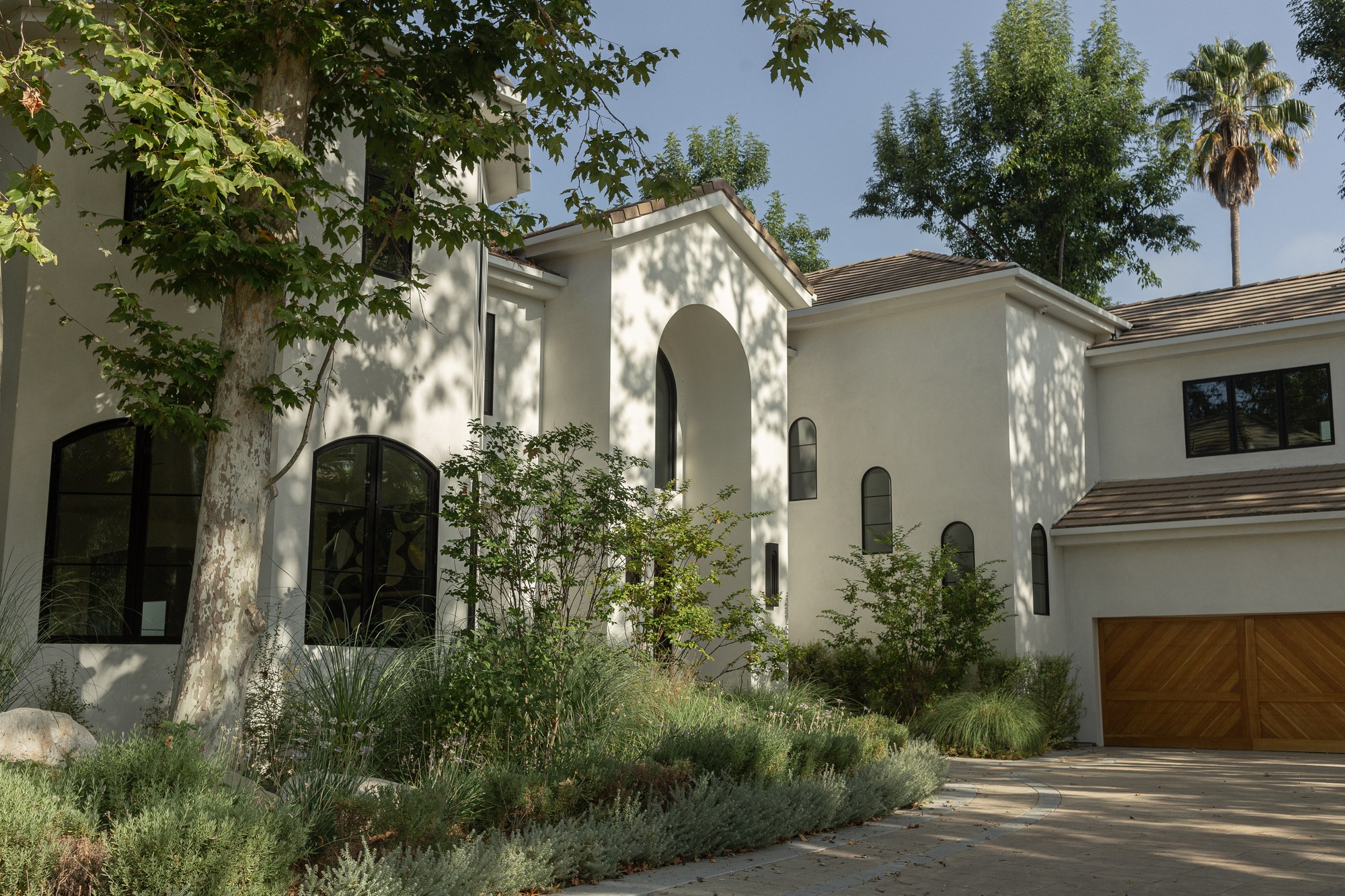 Street view, exterior